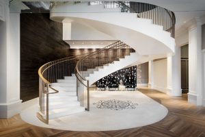Elizabeth hotel circular staircase